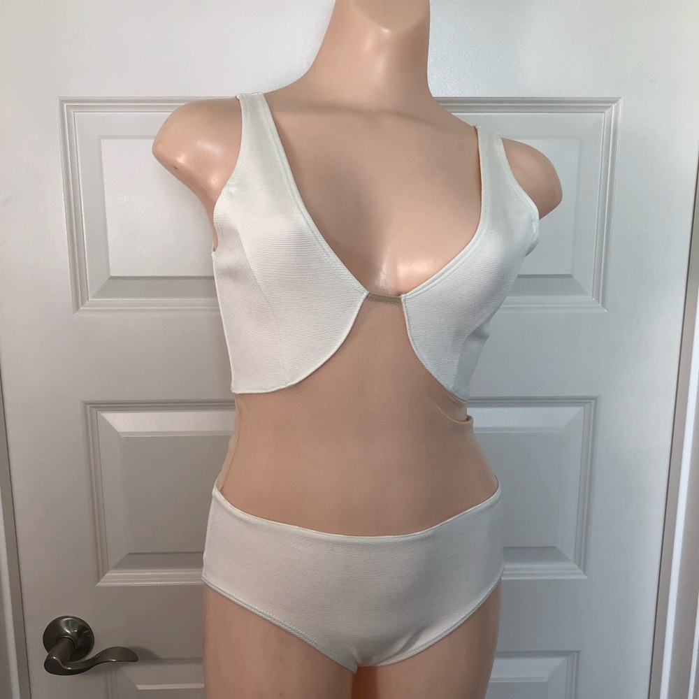 Solemio Ivory Body-Suit
